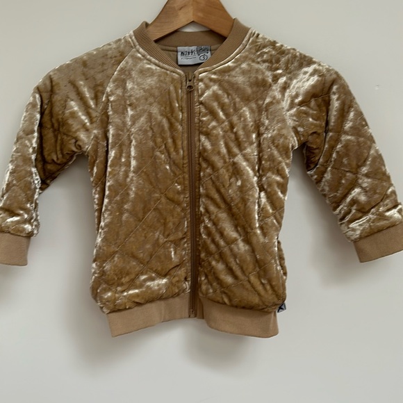 Minti Gold Bomber (5) - Picture 2 of 3